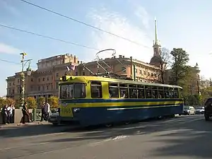 Museumstriebwagen LM-57 Nr. 5148 in Sankt-Petersburg