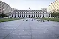 Blick nach Norden, über den Plaza de la Ciudadanía. Palast La Moneda