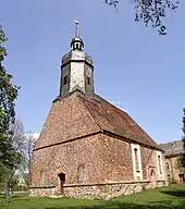 Kirche in Laasow mit von Theler´schem Grabmal