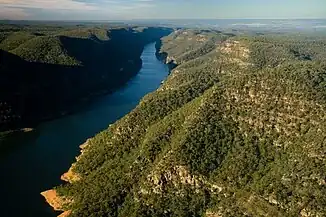 Lake Burragorang (April 2006)