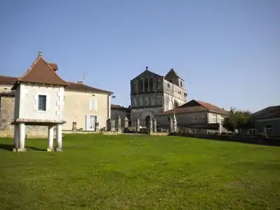 Die Kirche Saint-Maurice in Léguillac-de-Cercles