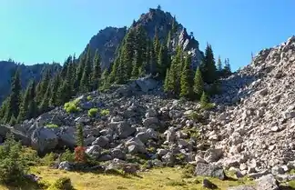 Der Lemei Rock in der Indian Heaven Wilderness