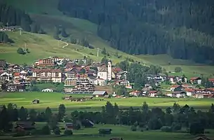 Lermoos, Blick vom Ortsrand von Ehrwald