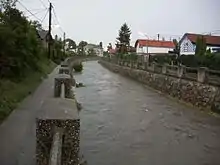 Zwischen Stein- und Schloßsee in Inzersdorf