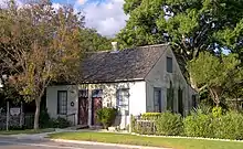 Lindheimer House, gelistet im NRHP mit der Nr. 70000744