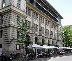 Ehemalige Salvatorschule, Salvatorplatz 1, Altstadt, München