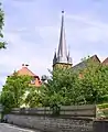 Ortsdurchfahrt mit Kirche