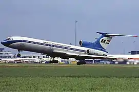 Tupolew Tu-154