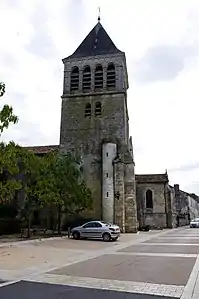 Die Kirche Saint-Laurent in Mareuil