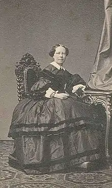 Marie Gräfin Neipperg geb. Prinzessin von Württemberg. Kabinettfotografie