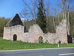 Die Ruine der Markuskapelle am mittleren Teil des Haseltales