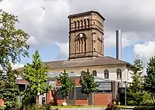 Maschinenhaus mit Wasserturm