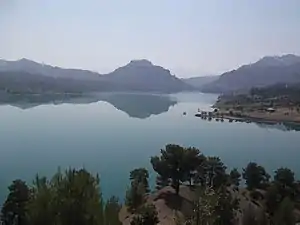 Stausee der Menzelet-Talsperre