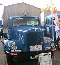 Mercedes-Benz L 325 von 1955