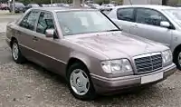 Mercedes-Benz E 200 (1993-1996)