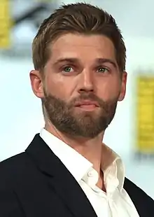 Mike Vogel (2014)