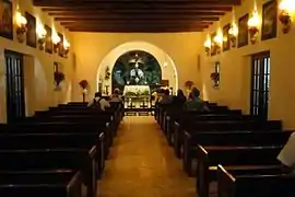 Moderne Kirche in Playa del Carmen (Innenraum)