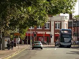 Moss Lane East, in Richtung Wilmslow Road in Rusholme