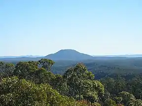 Blick auf den Mount Yengo von Finchley Trig