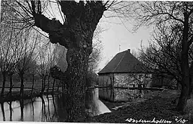 Sicht von Osten, im Vordergrund der Osterbach