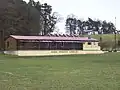 Hinter dem Muna-Stadion Langlauführte der Gleisanschluss in das Gelände (2013)