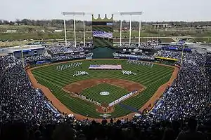 Das renovierte Kauffman Stadium bei der Saisoneröffnung 2009