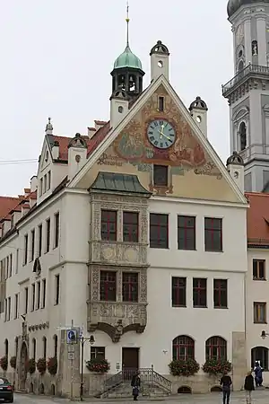 Rathaus (Vorderfront)