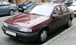 Opel Vectra Stufenheck (1988–1992)