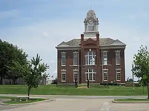 Greene County Courthouse in Paragould (2011). Das 1887 fertiggestellte Verwaltungs- und Gerichtsgebäude (Courthouse) des County ist seit August 1976 im National Register of Historic Places eingetragen.