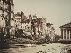 Rue Royale nach den Kämpfen und Bränden durch die Commune (Mai 1871), Fotograf unbekannt