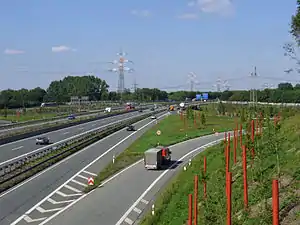 Am Kreuz Castrop-Rauxel-Ost mit der BAB 42, einige Kilometer südlich des Autobahnbeginns