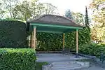 Der Pavillon im Park