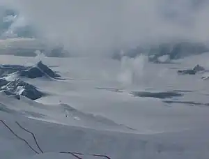 Blick vom Catalunyan Saddle auf den Perunika-Gletscher