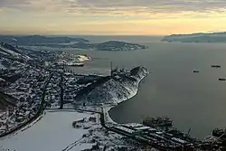 Blick auf die Stadt, im Vordergrund der Nikolski-Hügel