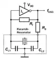 Grundschaltung einer Pierce-Oszillatorschaltung mit einem Keramikresonator mit herausgeführtem kapazitiven Anschluss