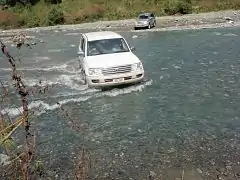 Flussüberquerungen ohne Brücke sind oft notwendig