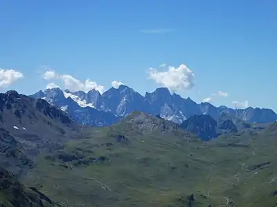 Blick nach Süden zum Piz Badile.