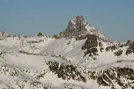 Piz Ela, aufgenommen vom Piz Nair.