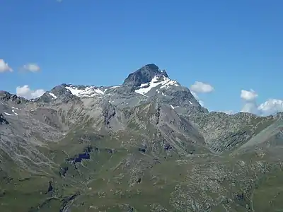 Blick nach Westen zum Piz Platta.