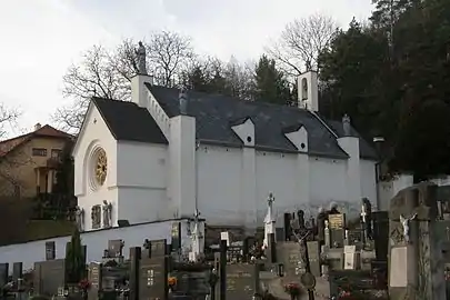 Grabkapelle auf dem Friedhof von Lysice