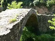 Mittelalterliche Brücke Ponte della Pia nahe dem Ort Rosia