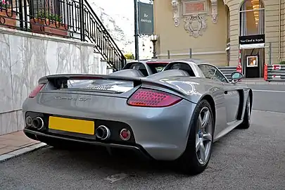 Carrera GT mit heruntergefahrenem …