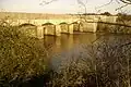 Brücke du Vey und seine portes à flots, die bei Flut schließen und bei Ebbe öffnen