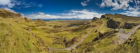 Blick vom Quiraing auf die Staffin Bay