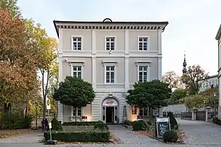 Villa vor der Stadtmauer.Klassizismus,erbaut um 1870