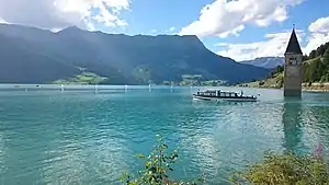 Reschensee mit Kirchturm