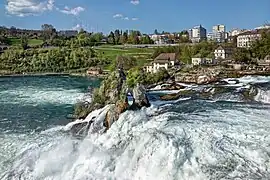 Rheinfall. Ausblick unterhalb vom Schloss Laufen