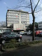 Bezirksrathaus Rodenkirchen (Architekt Walter Ruoff von der Werkgruppe 7 und Bauturm)