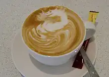 Cappuccino mit Dekor „Drache“