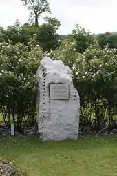 Denkmal im Rosarium in Baden bei Wien